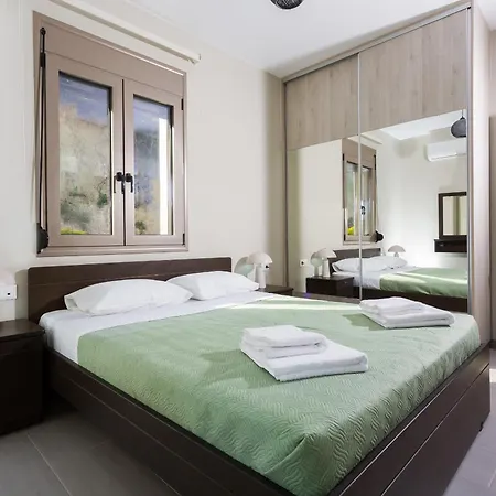 Elea Villa *